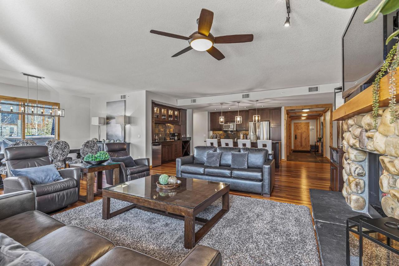 3 Bedroom Condo By Canadian Rockies Vacation Rentals Canmore Esterno foto