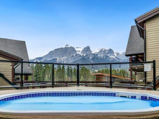 3 Bedroom Condo By Canadian Rockies Vacation Rentals Canmore Esterno foto